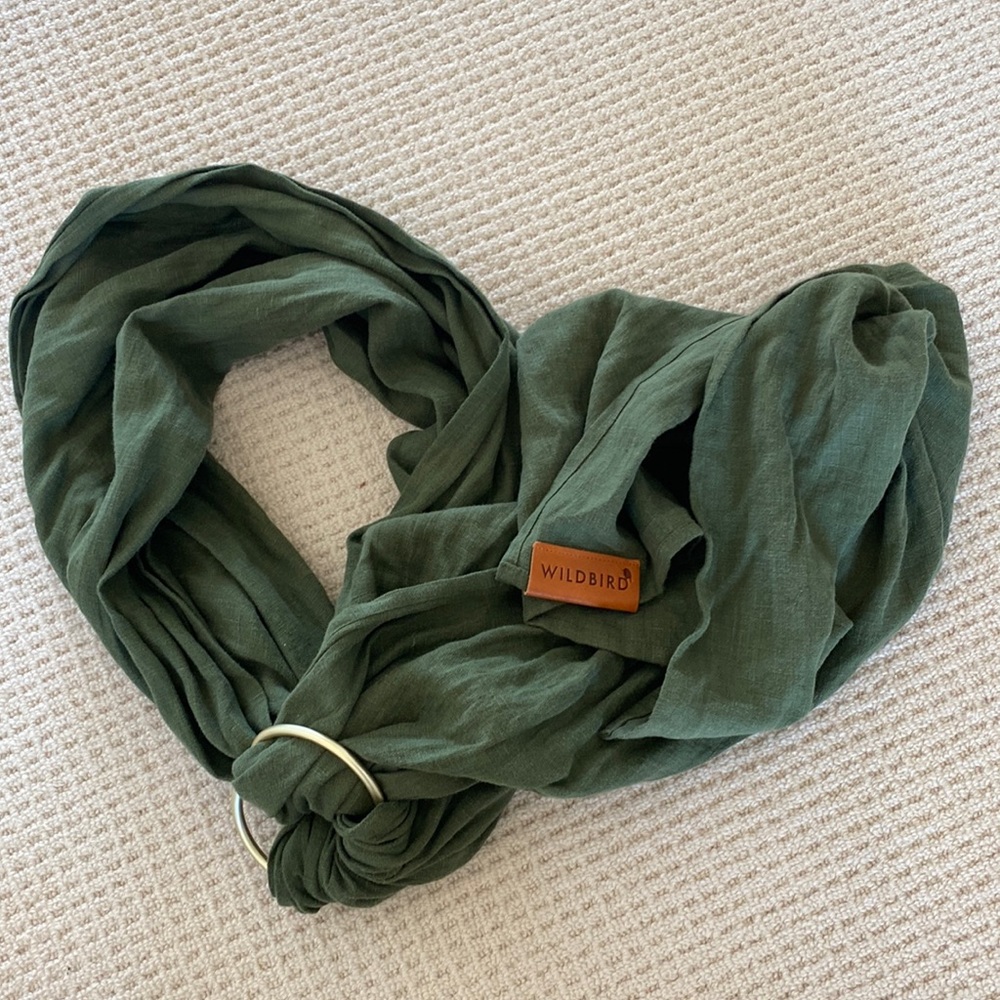Like new Wildbird sling. Only used twice.